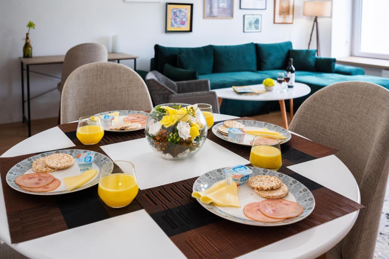 Spacious And Bright 2Bdr Apartment In The Old Town Сараєво Екстер'єр фото