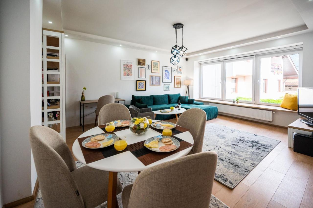 Spacious And Bright 2Bdr Apartment In The Old Town Сараєво Екстер'єр фото