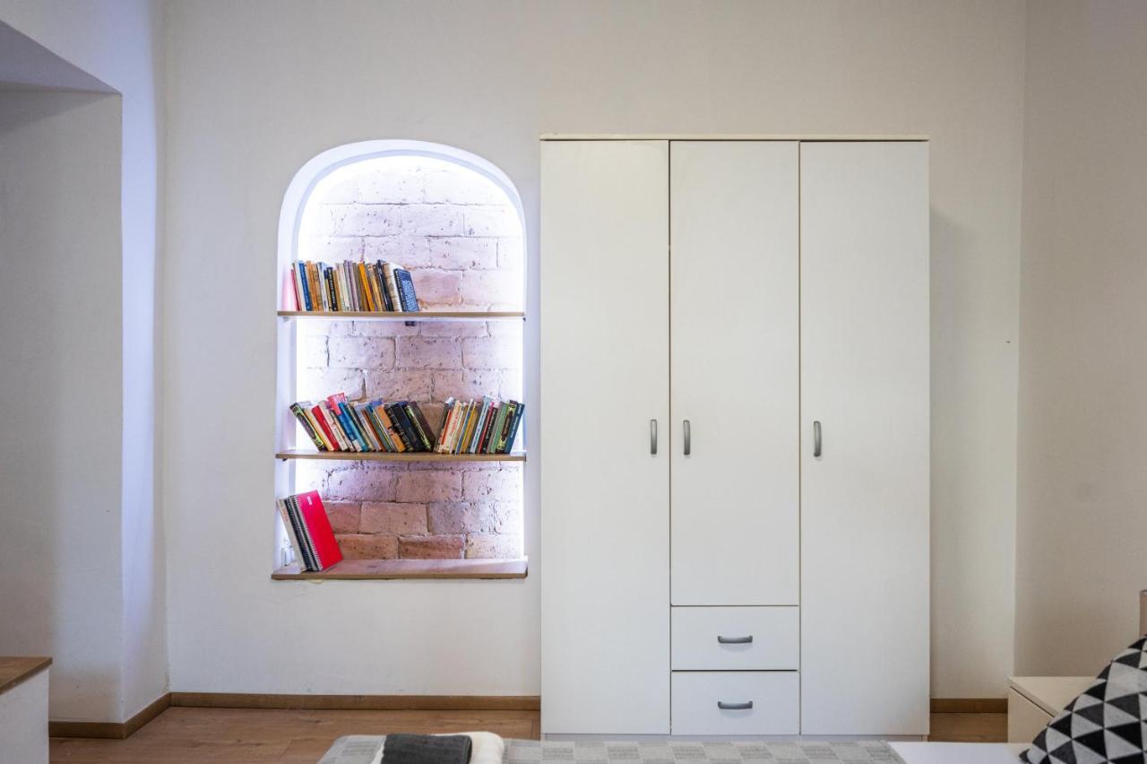 Spacious And Bright 2Bdr Apartment In The Old Town Сараєво Екстер'єр фото