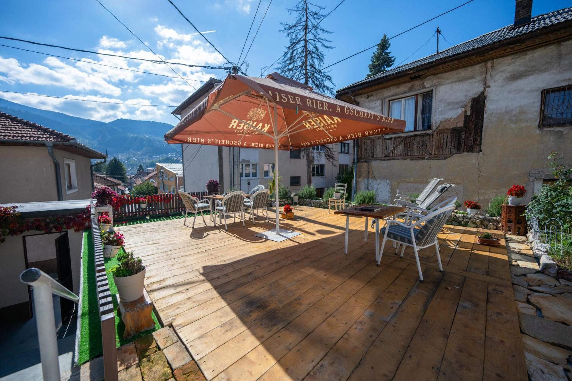 Spacious And Bright 2Bdr Apartment In The Old Town Сараєво Екстер'єр фото