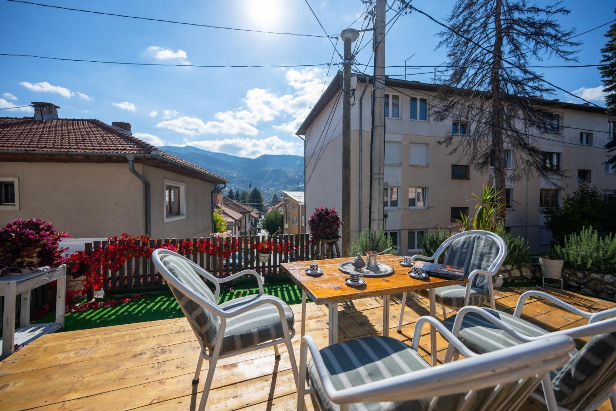 Spacious And Bright 2Bdr Apartment In The Old Town Сараєво Екстер'єр фото